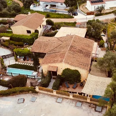 Isola Sarda Apartment *